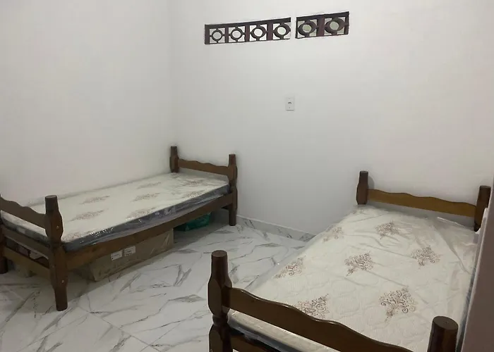 Lindo Casa Com Piscina E Churrasco, Perto Do Mar