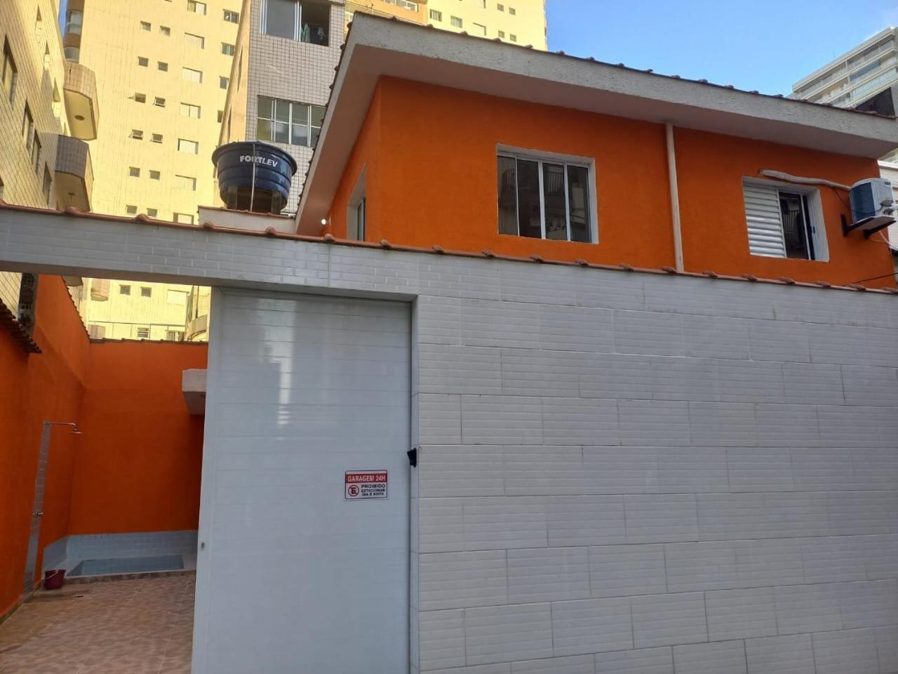 Lindo Casa Com Piscina E Churrasco, Perto Do Mar *